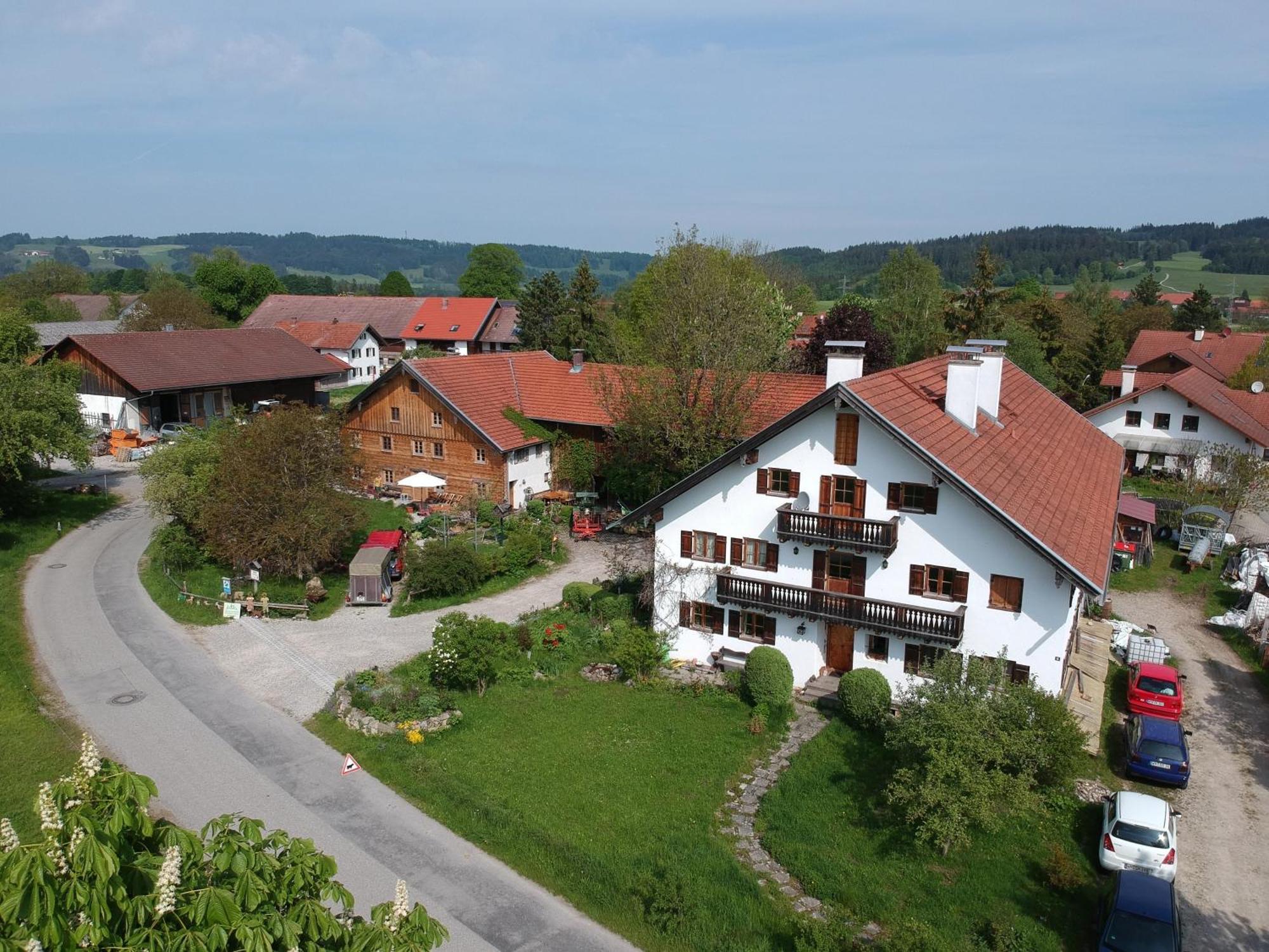Biohof Neihausmo Appartement Böbing Buitenkant foto